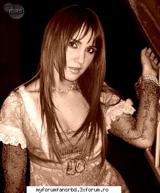 :finger: dulce maria